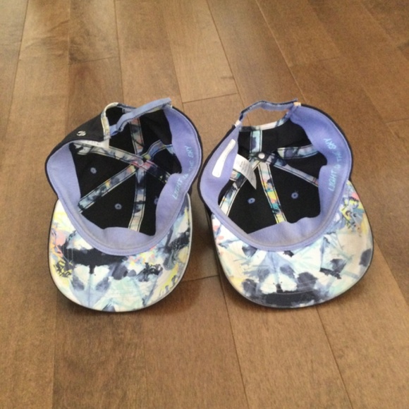 2pc girls Ivivva hats - Picture 2 of 7